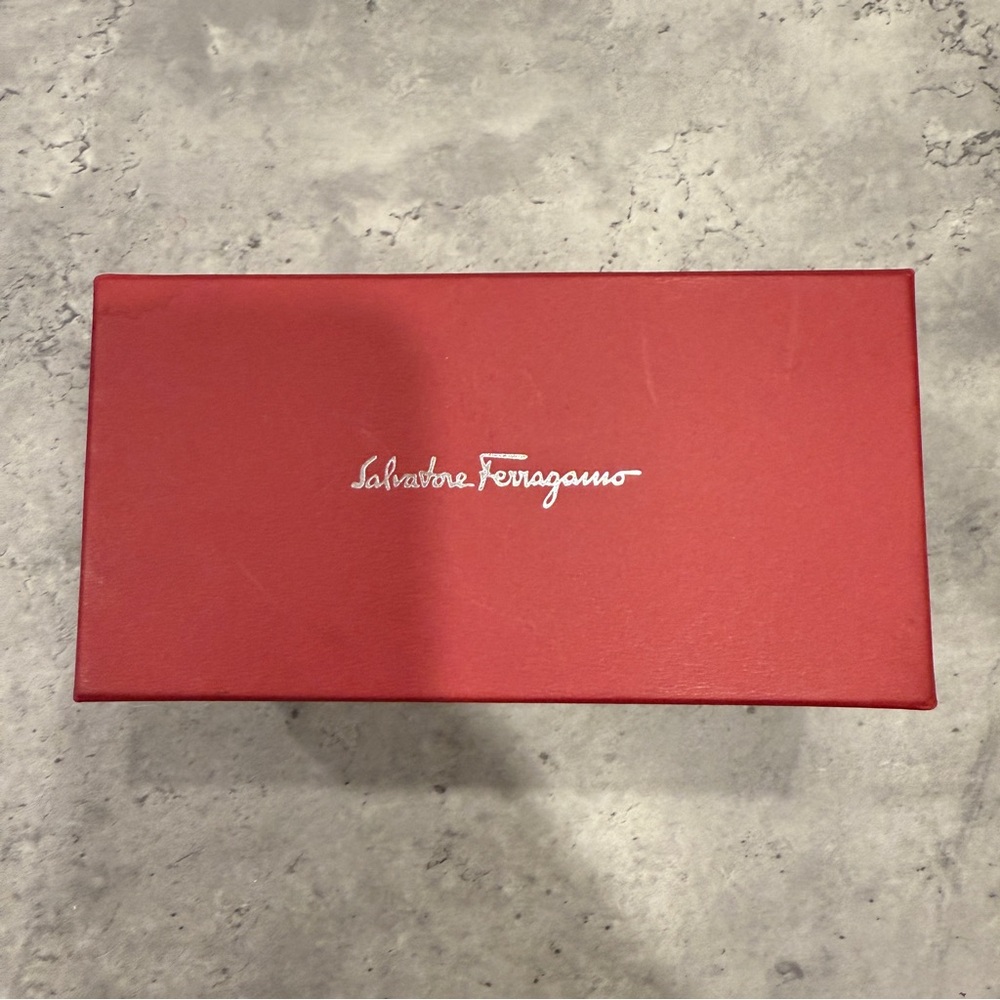 ✨ Salvatore Ferragamo Sunglasses – SFG418 Tortoise/Brown Gradient ✨ NEW! Cat Eye - Picture 13 of 16